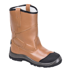Tan Portwest Steelite Rigger Boot Pro. Boot has a black sole, Grey sole upper, Protective toe and black toe scuff cap, Leather finish, white inner and rigger boot upper attachments.