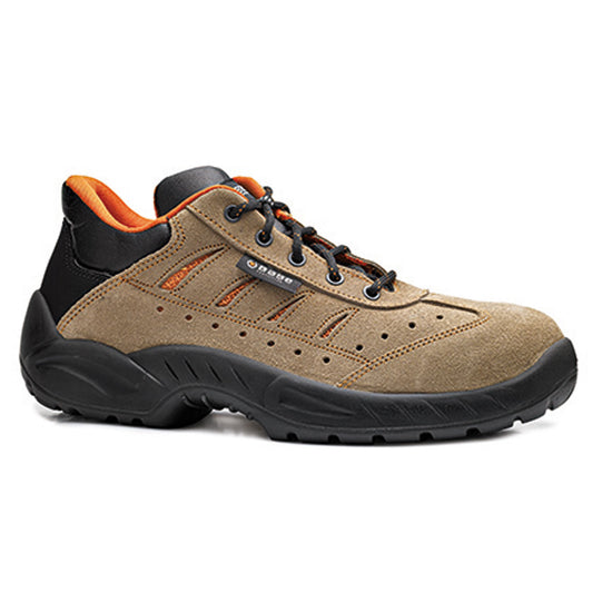 Brown and Black Base Paddington Safety Boot with a protective toe and contrast on the sole, laces and boot upper.